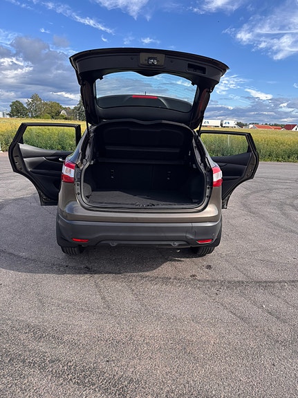Nissan Qashqai 27 of 30