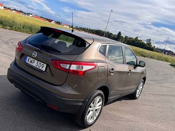 Nissan Qashqai 5 of 30