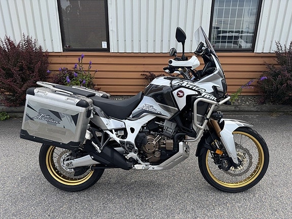 Honda Powersports CRF1000D Africa Twin DCT 2 of 5