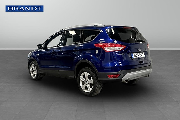 Ford Kuga 2 of 5