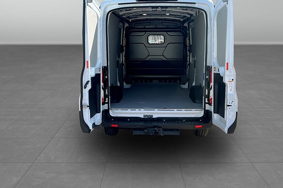 Ford Transit 7 of 7