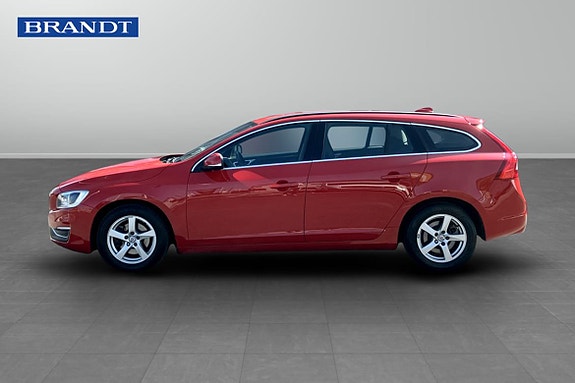 Volvo V60 5 of 5
