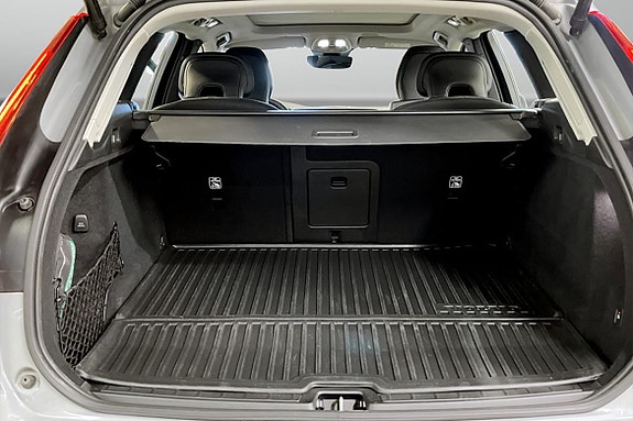 Volvo XC60 9 of 9