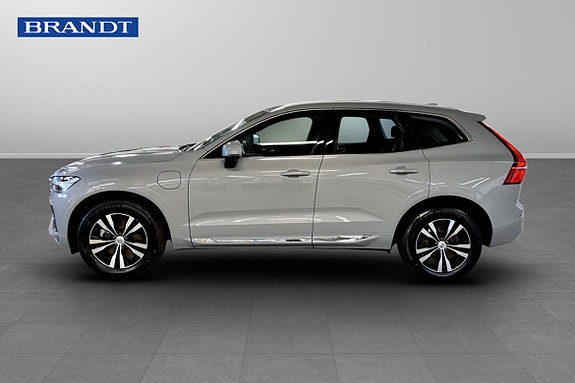 Volvo XC60 3 of 9