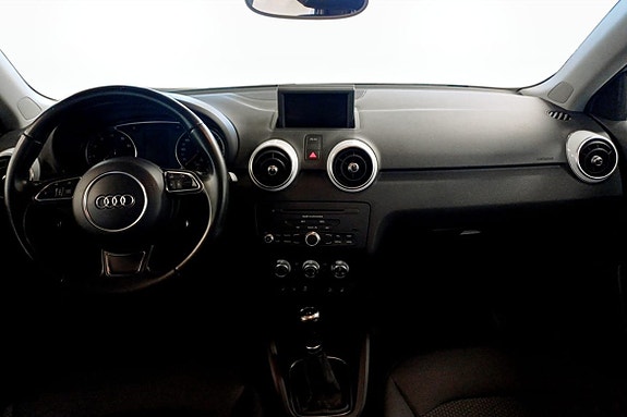 Audi A1 4 of 5