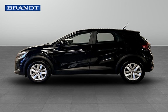 Renault Captur 3 of 5