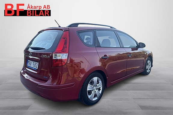 Hyundai i30 7 of 15