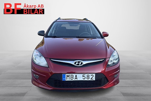 Hyundai i30 10 of 15