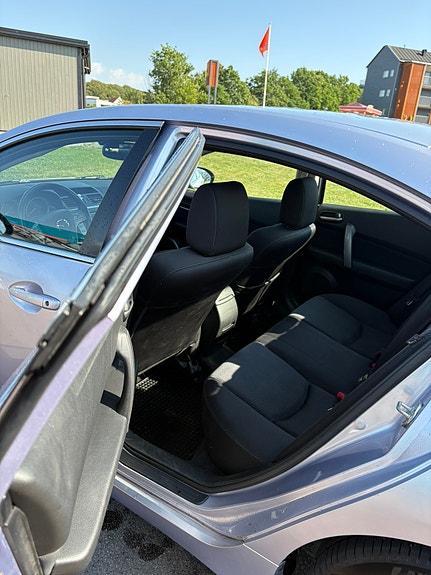 Mazda 6 5 of 5
