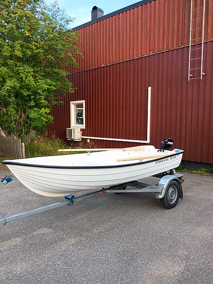 Uttern 38 R i nästan nyskick. Hemkörning. Kom med bud om priset inte passar. 15 of 17