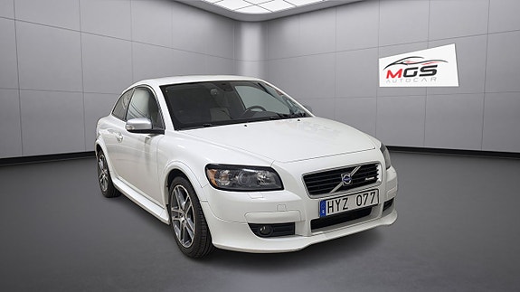 Volvo C30 2 of 5