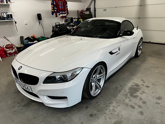 BMW Z4 2 of 5
