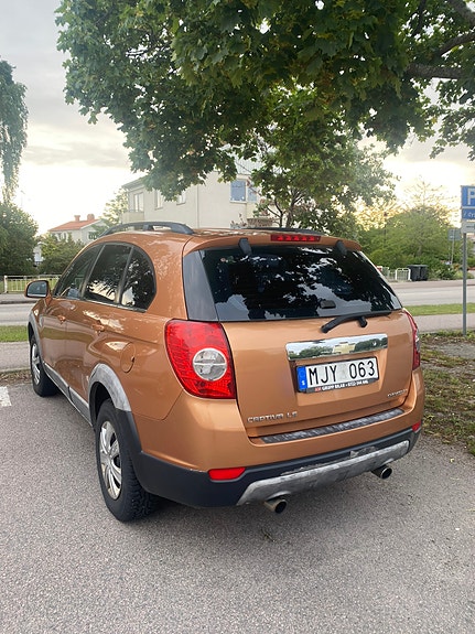 Chevrolet Captiva 4 of 5