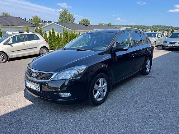 Kia Ceed 4 of 5