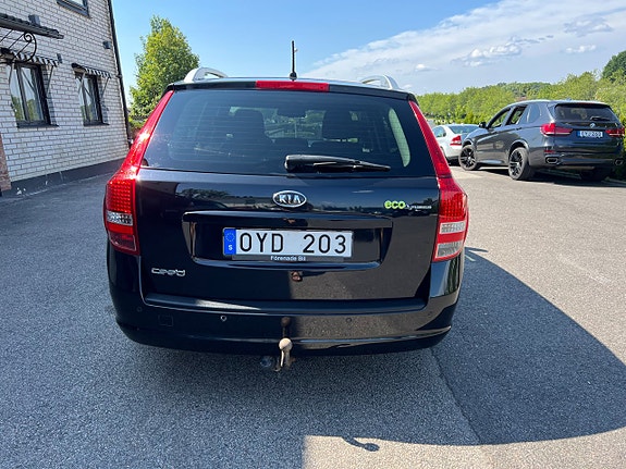 Kia Ceed 9 of 17