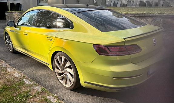 Volkswagen Arteon 2 of 5