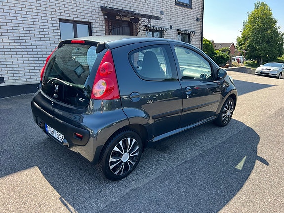 Peugeot 107 11 of 17