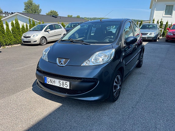 Peugeot 107 4 of 5