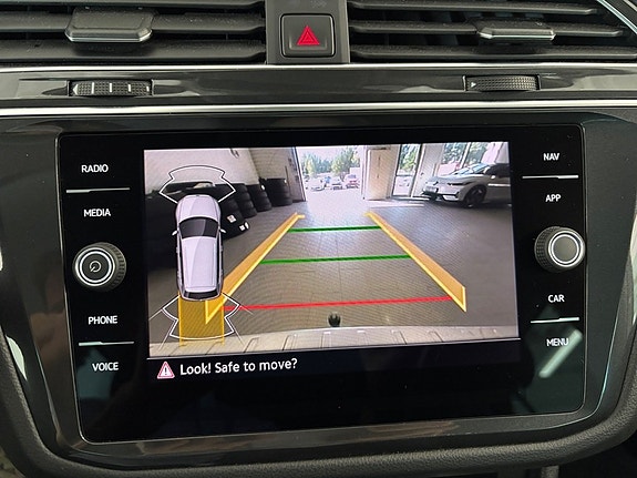 Volkswagen Tiguan 8 of 10
