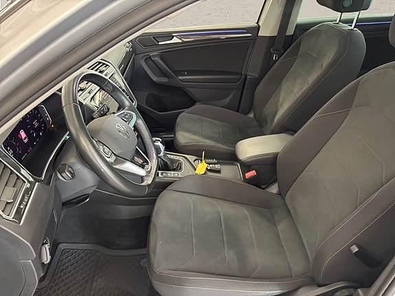 Volkswagen Tiguan 4 of 5