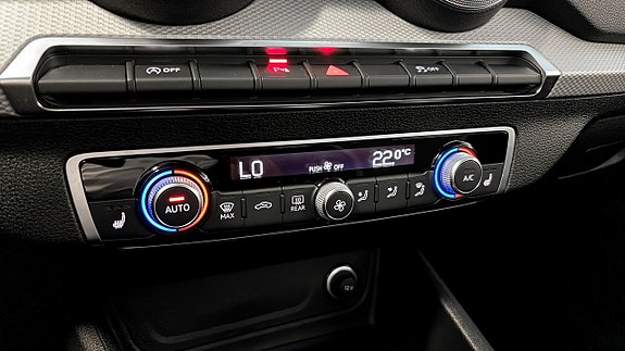 Audi Q2 16 of 17