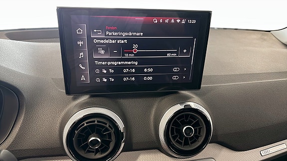 Audi Q2 13 of 17