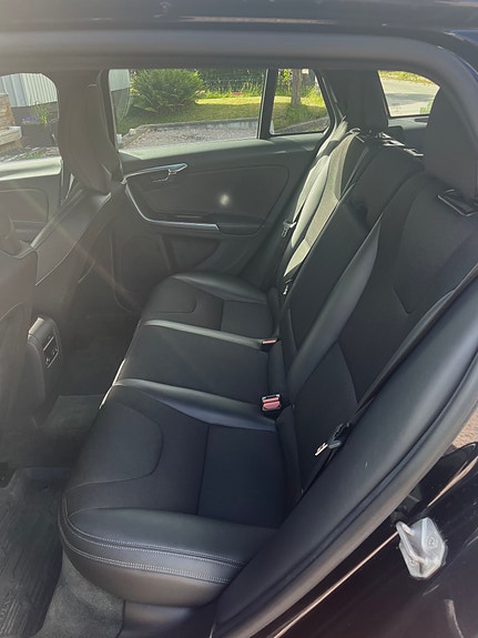 Volvo V60 5 of 5