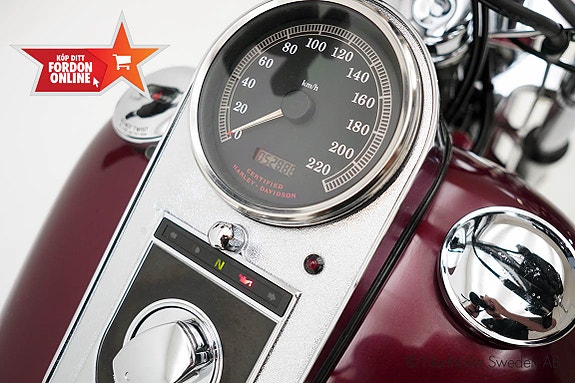 Harley-Davidson Softail Standard Twin Cam 88B FXST 18 of 19