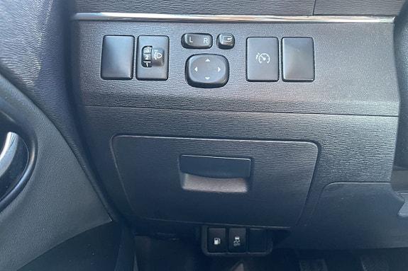 Toyota Avensis 21 of 22
