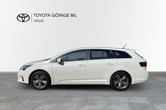 Toyota Avensis 4 of 22