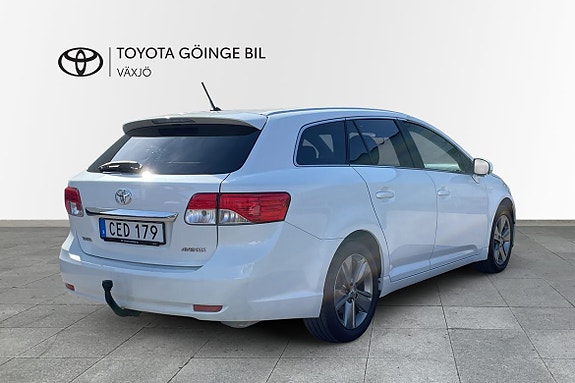 Toyota Avensis 19 of 22