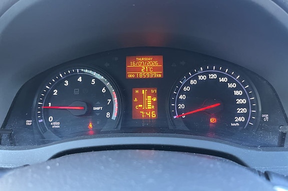 Toyota Avensis 14 of 20