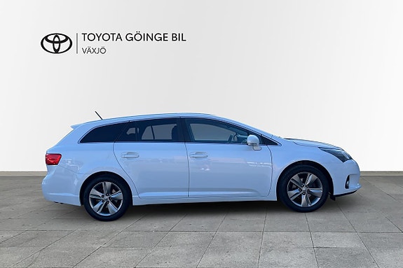 Toyota Avensis 17 of 20