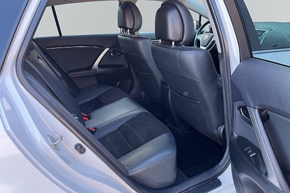 Toyota Avensis 7 of 20