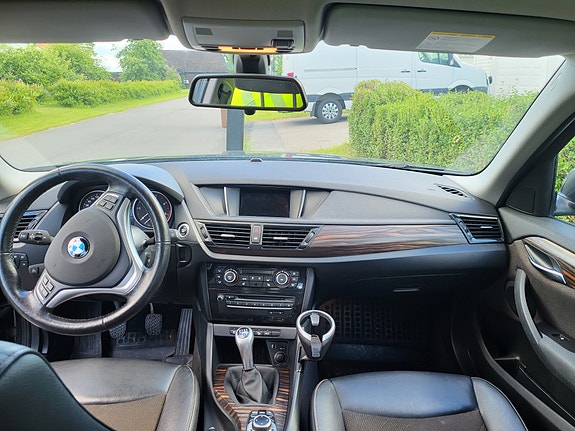 BMW X1 2 of 4