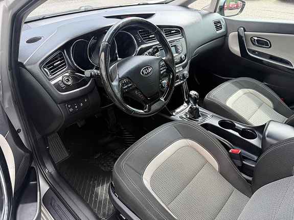 Kia Ceed 13 of 15
