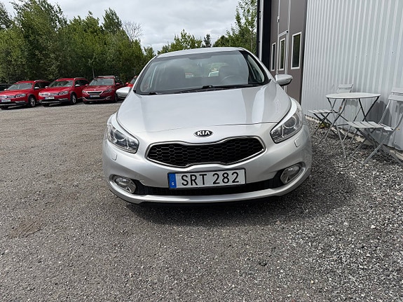 Kia Ceed 9 of 15