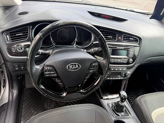 Kia Ceed 11 of 15