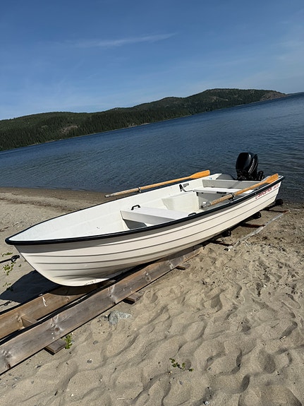 Sandström Basic 425 med Mercury 8hk års 2020