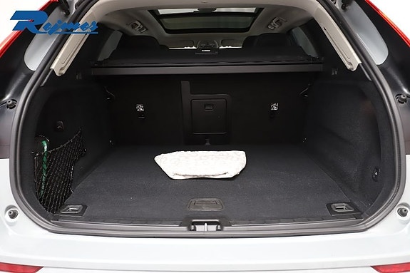 Volvo XC60 24 of 30