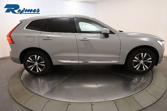 Volvo XC60 30 of 30