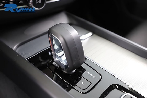 Volvo XC60 28 of 30