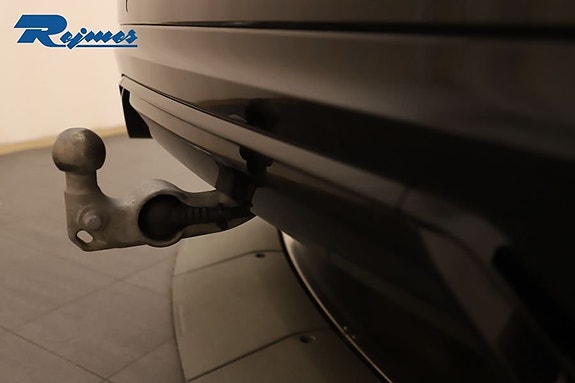 Volvo XC60 18 of 30