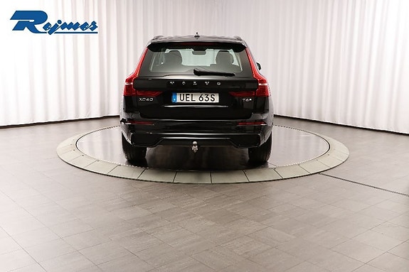 Volvo XC60 20 of 30