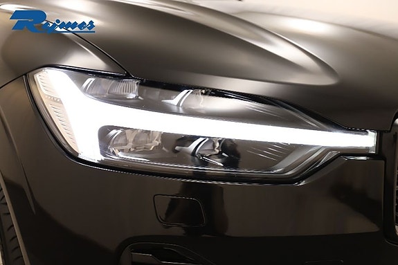 Volvo XC60 17 of 30