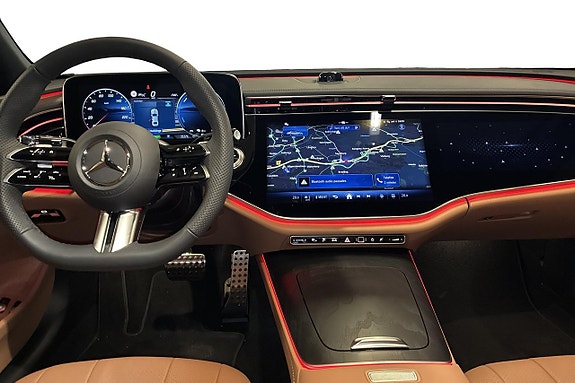 Mercedes-Benz E300 e 9 of 23