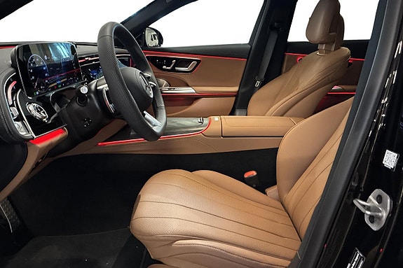 Mercedes-Benz E300 e 8 of 23