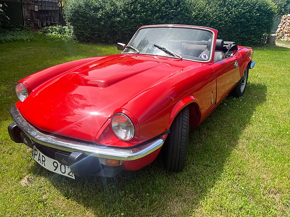 Triumph Spitfire 2 of 4