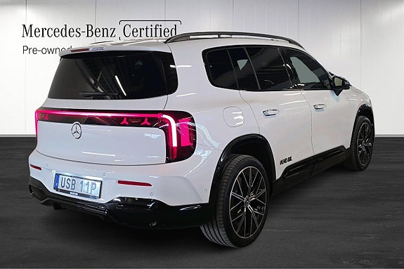 Mercedes-Benz GLB350 3 of 5