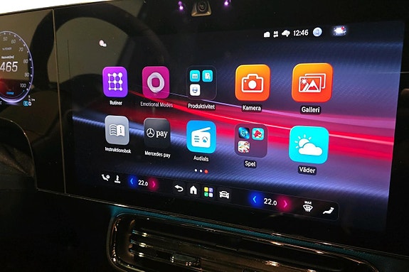 Mercedes-Benz GLB350 13 of 18